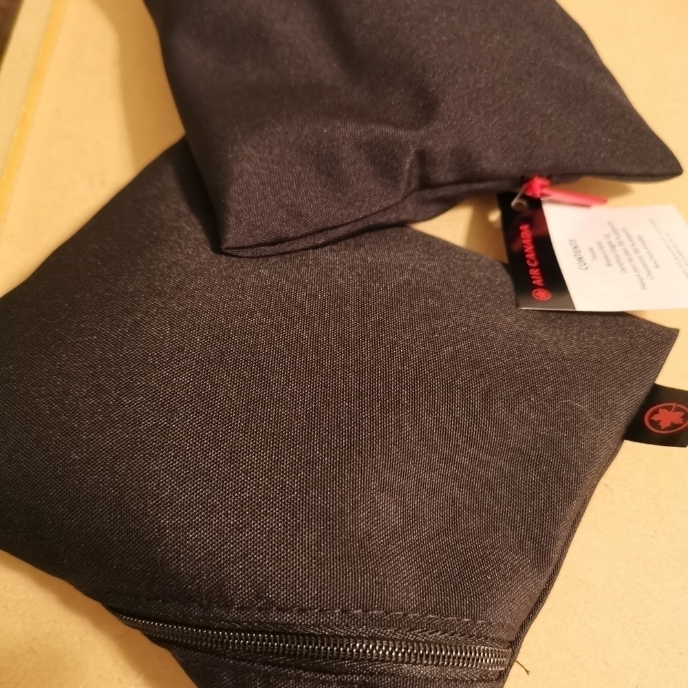 Air Canada travelling kits